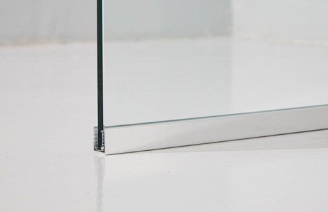 Glasvæg, 100 cm. frostet 8 mm. - gulvliste